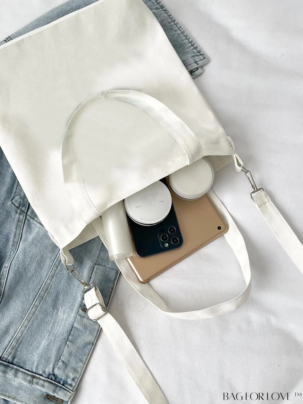 BagForLove - Chic Solid Color Canvas Tote: Stylish, Durable, and Versatile