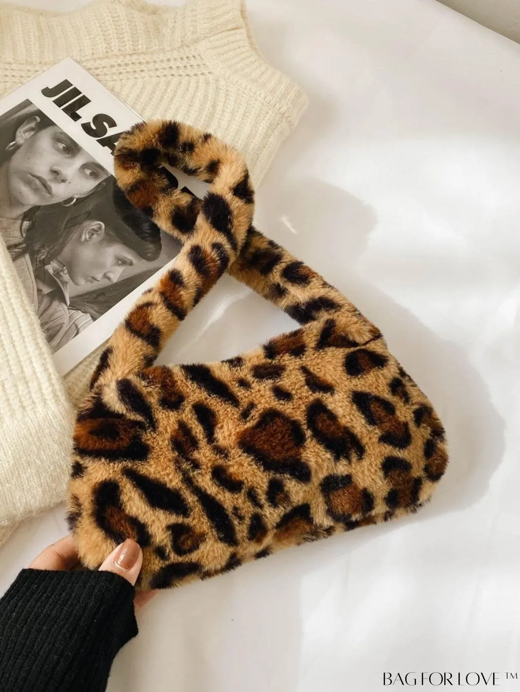 BagForLove - Stylish Leopard Print Fluffy Shoulder Bag - Trendy, Durable, Polyester with Zipper Closure