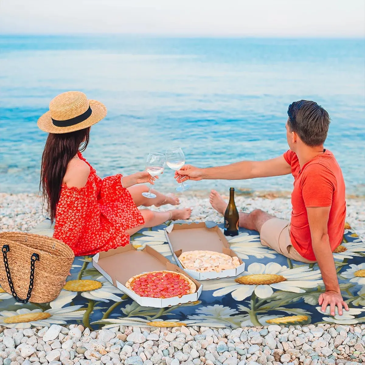 Beach Blanket, Daisy Floral Sandproof Beach Mat, Waterproof Quick Drying Sand Free Mat with 4 x Ground Spikes for Outdoor Travel Camping Hiking, Summer Daisy 68 x 59 in