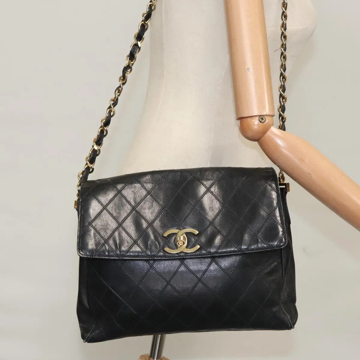 CHANEL Bicolore Chain Matelasse Shoulder Bag Lamb Skin Black Gold CC 103228