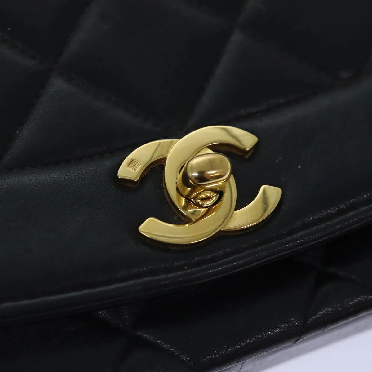 CHANEL Diana Matelasse Chain Shoulder Bag Lamb Skin Black CC 87740A
