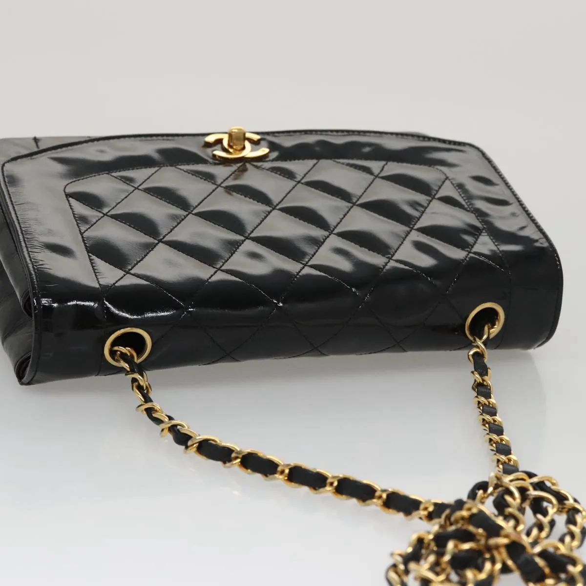 CHANEL Matelasse 25 Chain Diana Shoulder Bag Patent Black Gold CC 99928
