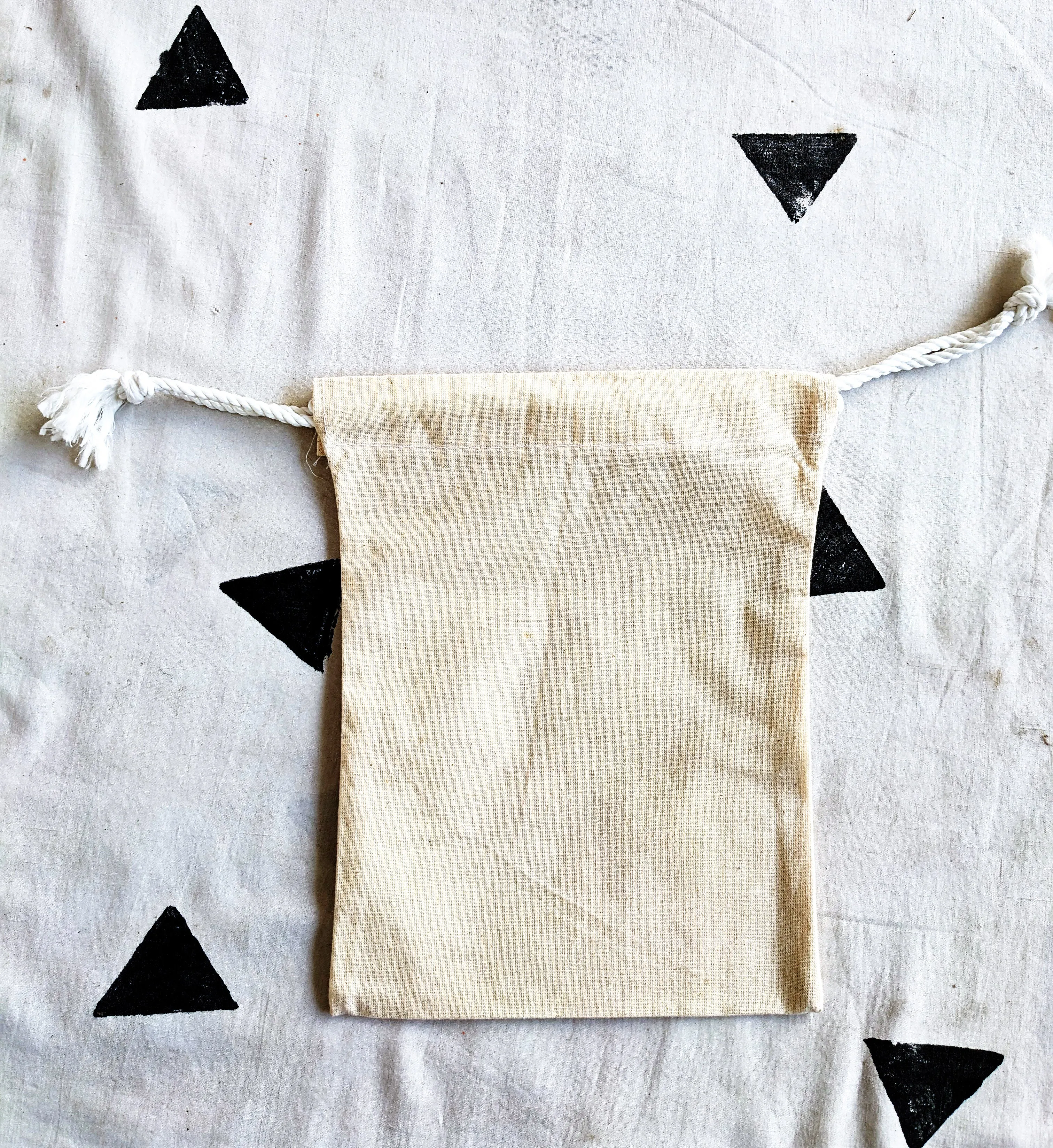 Deshkari ! Canvas white potli pouches for return gifts with Little Krishan Ji Print | gift bags for wedding | potli bags for return gifts