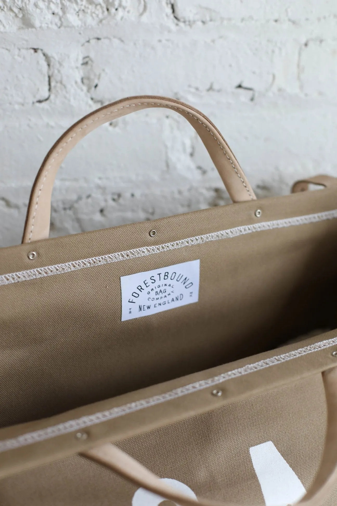 ESCAPE Canvas Utility Bag Khaki | Forestbound Bags
