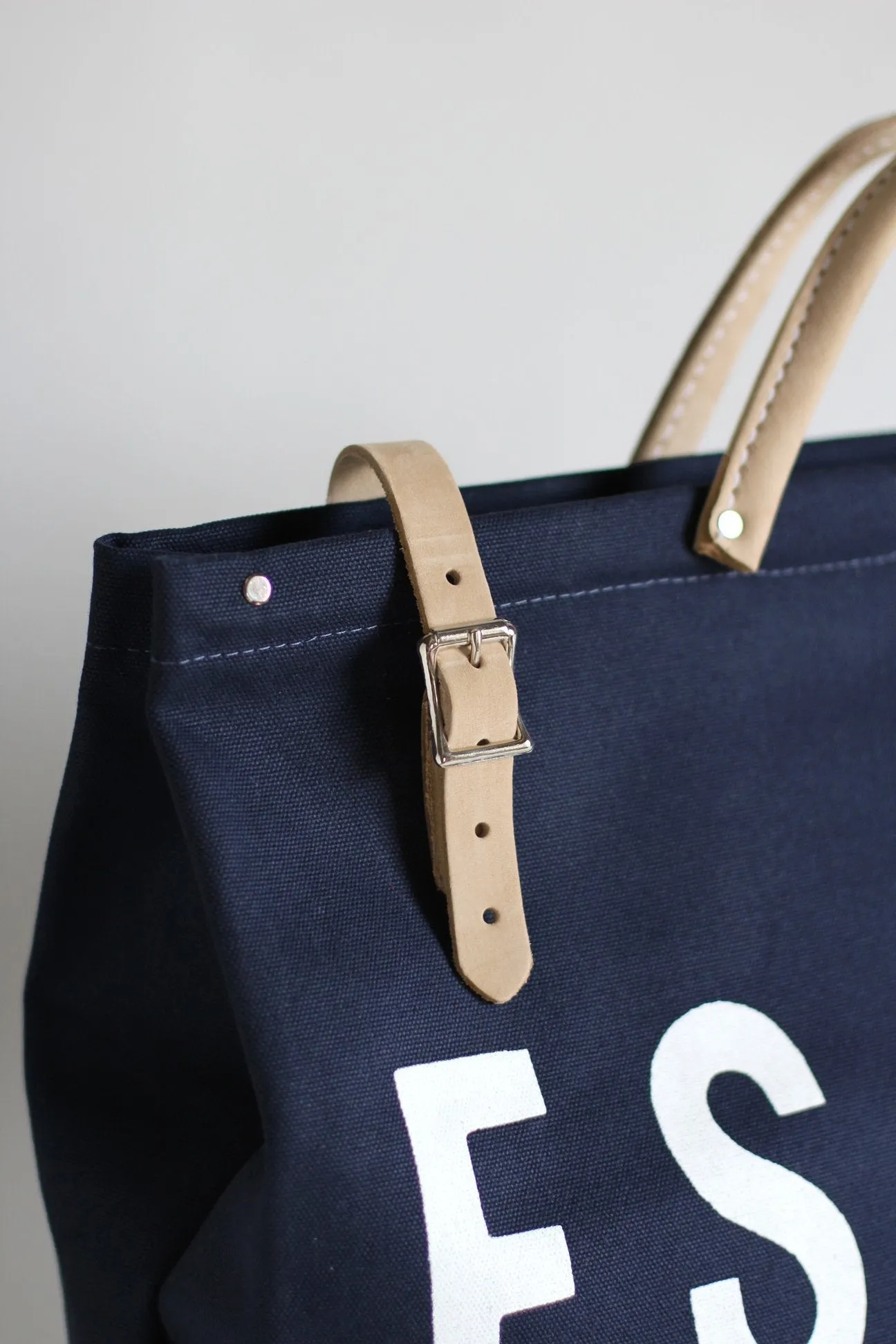 ESCAPE Canvas Utility Bag  Navy Blue | Forestbound bags