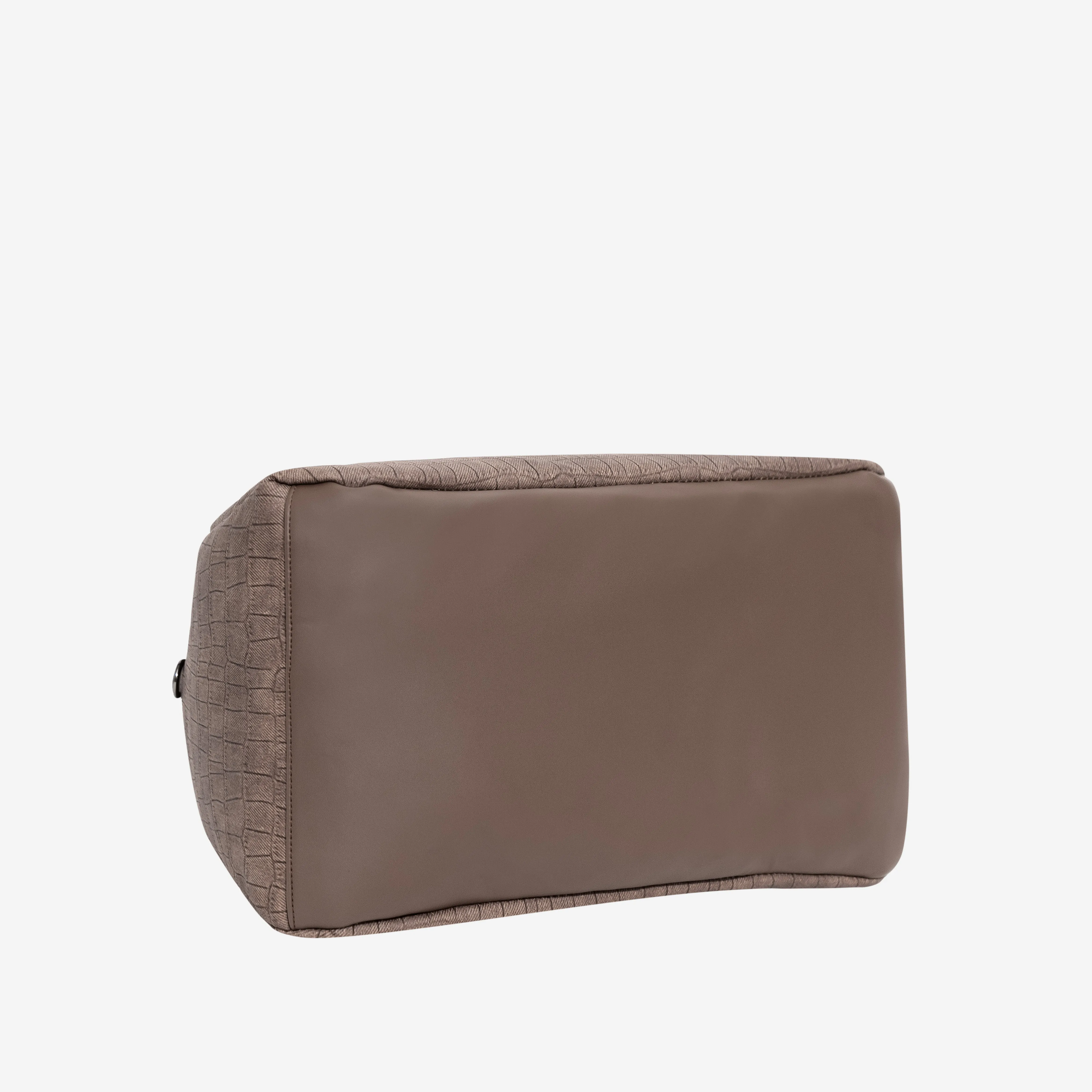 Explorer’s Essential Duffle Bag | Cara