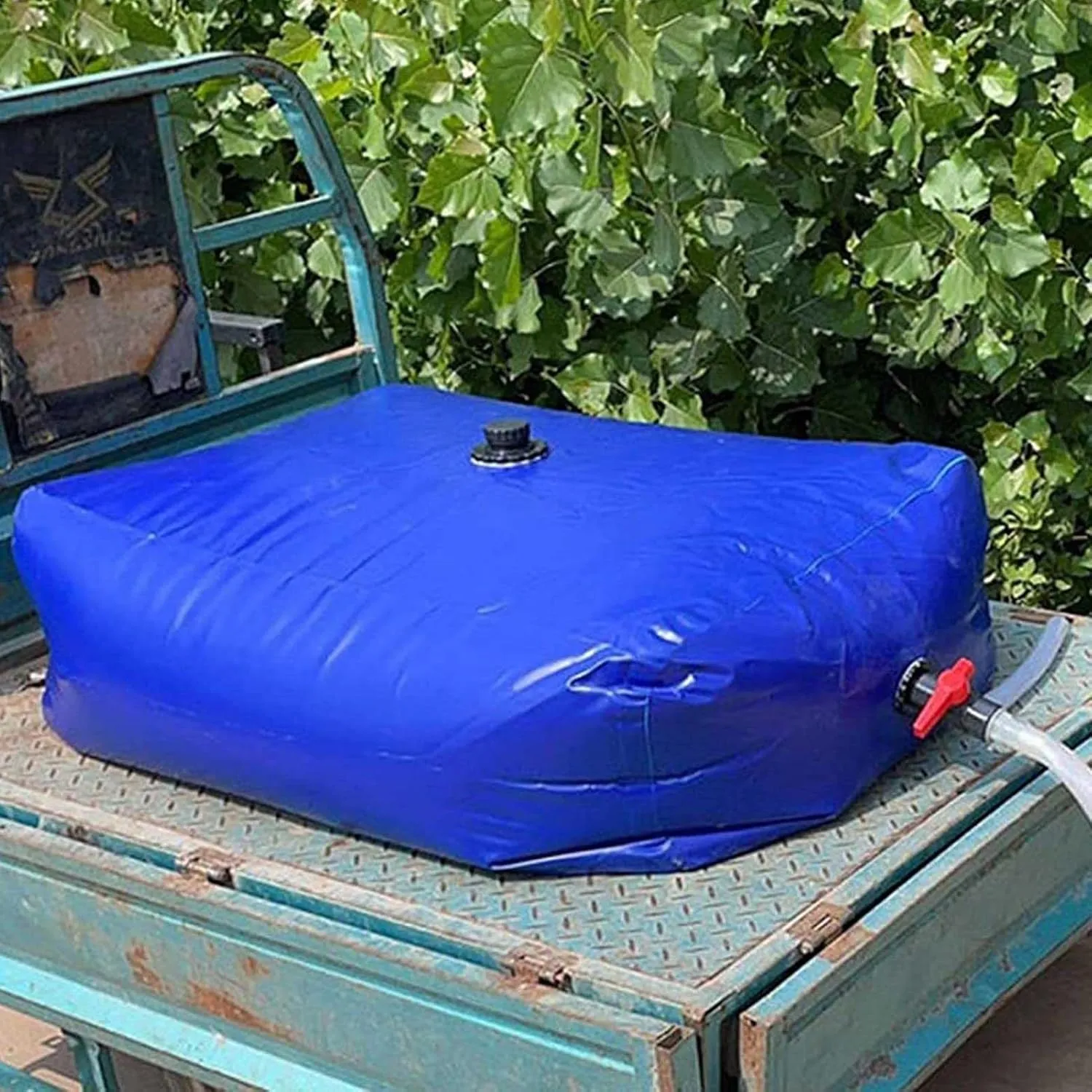 Foldable Portable Soft Water Bag Portable Emergency Water Storage Tank, 8000L Soft Drought-Resistant Water Bag Water Tank Camping Equipment Road Trip Water Bags for Garden Agriculture(4000L/2x2x1m)