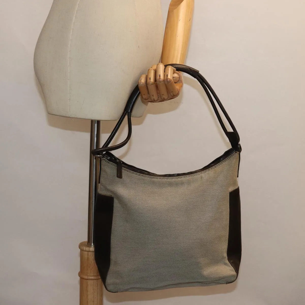 GUCCI Canvas Leather Shoulder Bag Beige 77112 fm3653