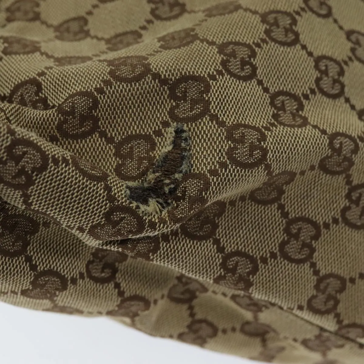 GUCCI GG Canvas Shoulder Bag Beige 106242 73740