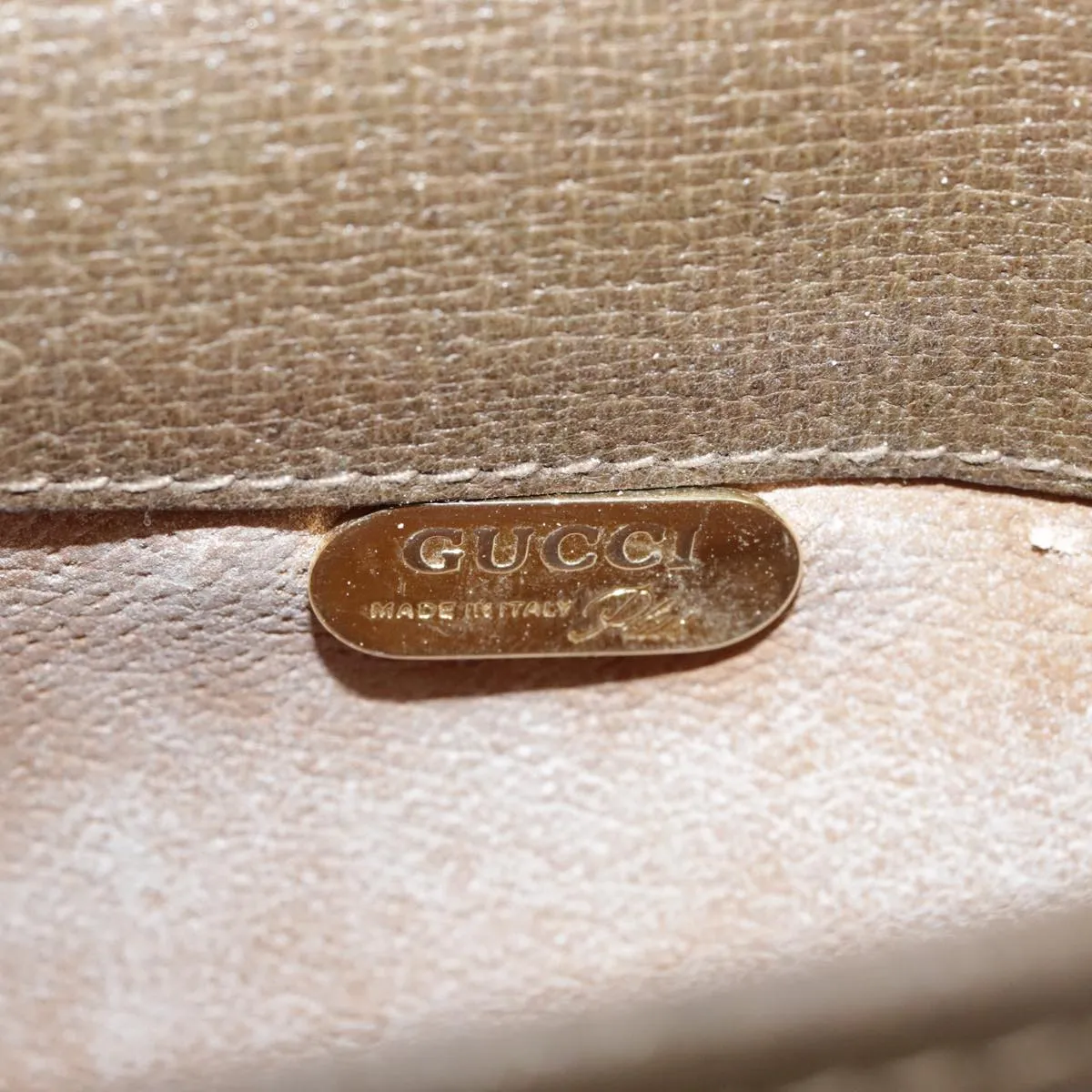 GUCCI GG Plus Supreme Shoulder Bag PVC Beige 103389