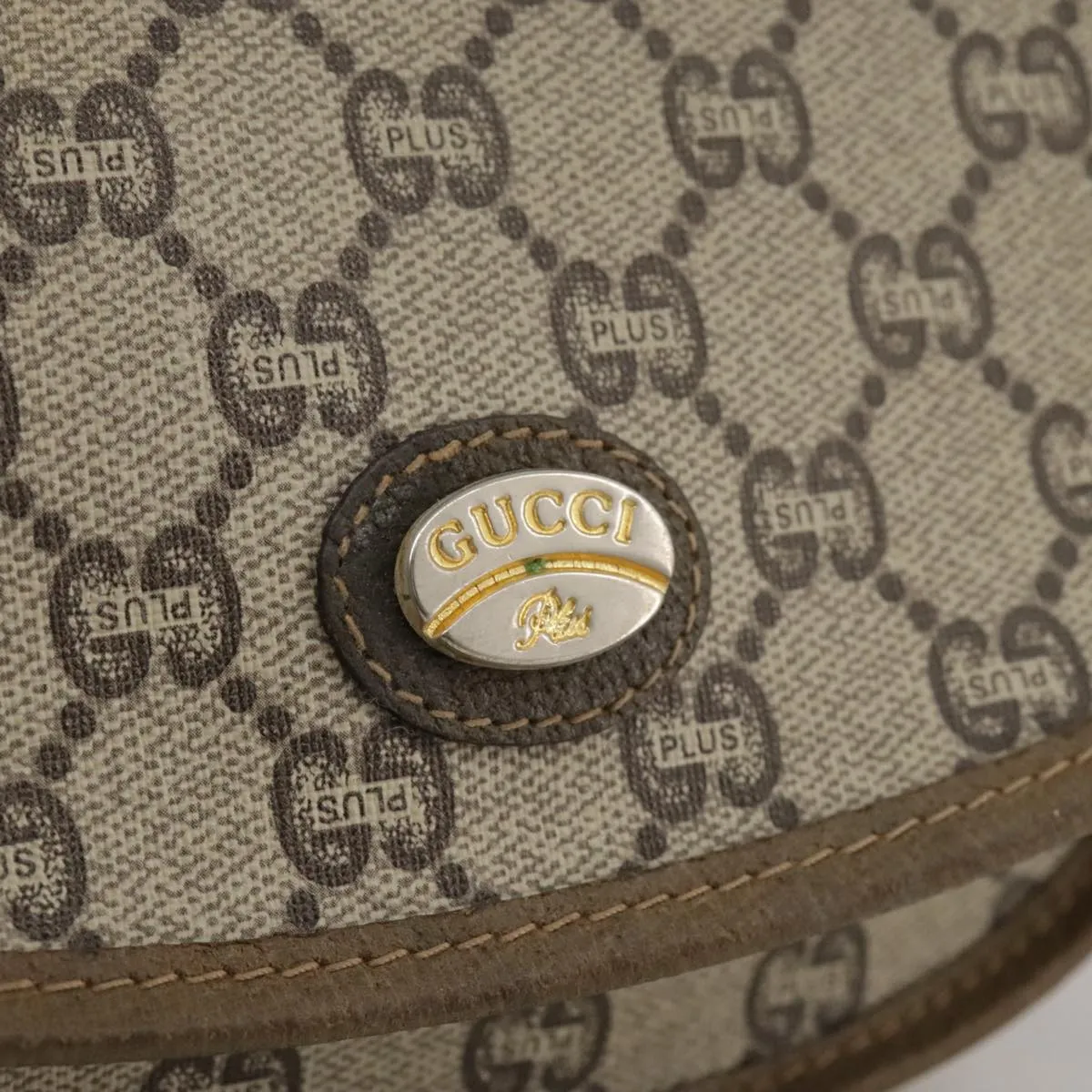 GUCCI GG Plus Supreme Shoulder Bag PVC Beige 103389