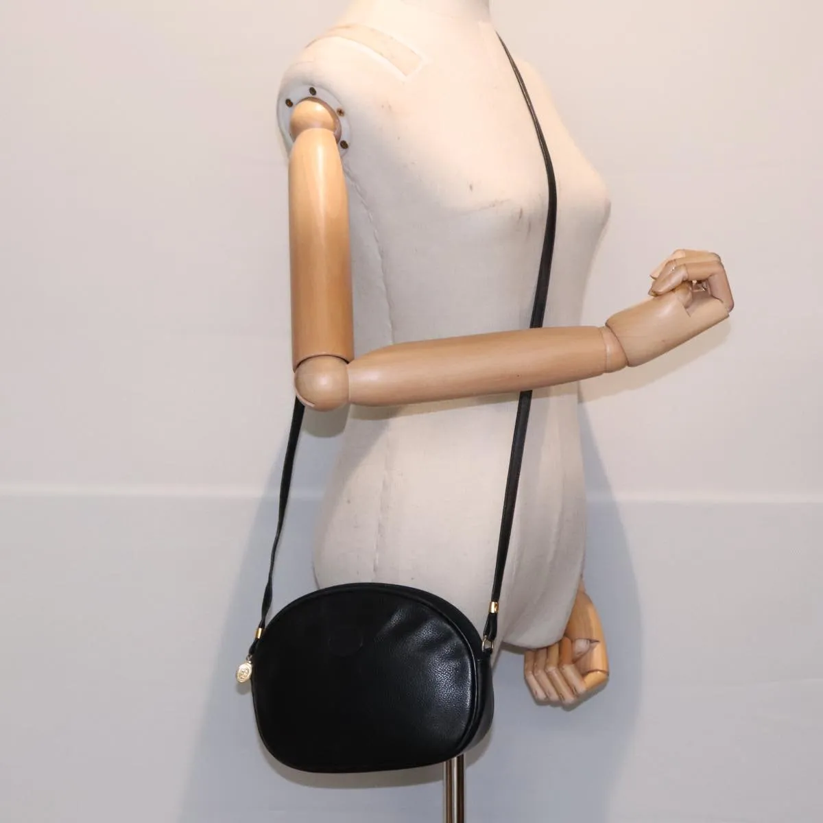 GUCCI Shoulder Bag Leather Black Gold ep5817