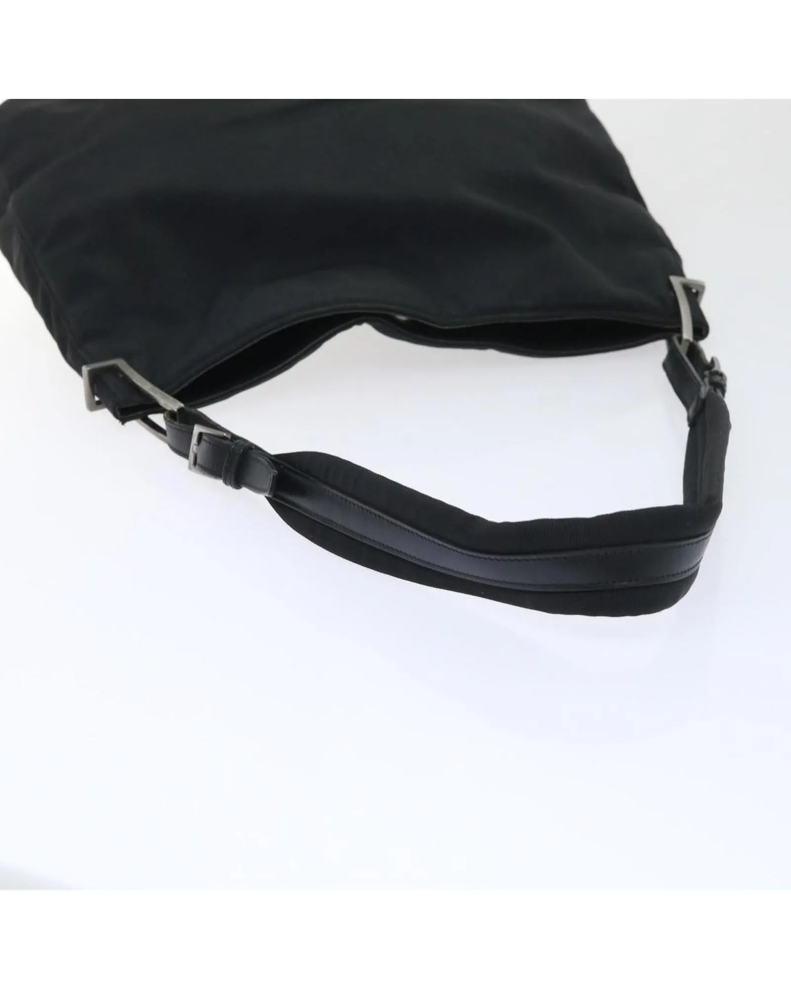 Gucci Shoulder BagModel