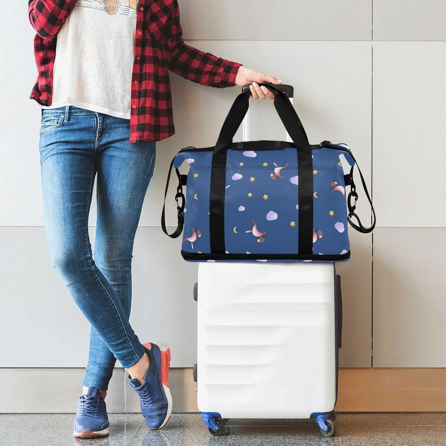 Gym Bag for Women Duffel Bags for Traveling Sports Bag with Shoe Compartment Dual Handles Removable Strap Multi Pockets Large Capacity Fashionable Animal Cloud Stars