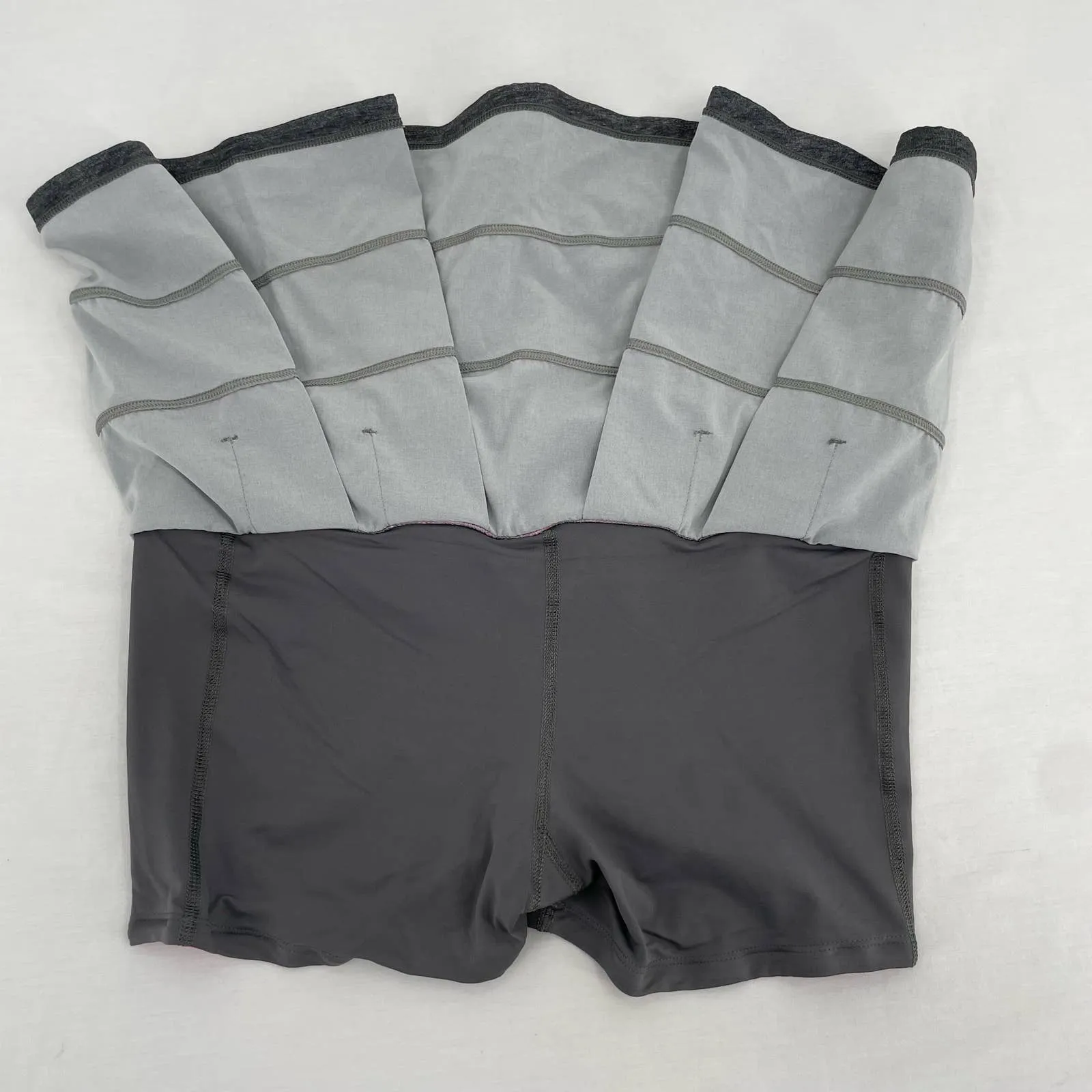 Lululemon Pace Rival II Skirt Heathered Deep Coal Tennis Skort Gray Grey Pink Size 6