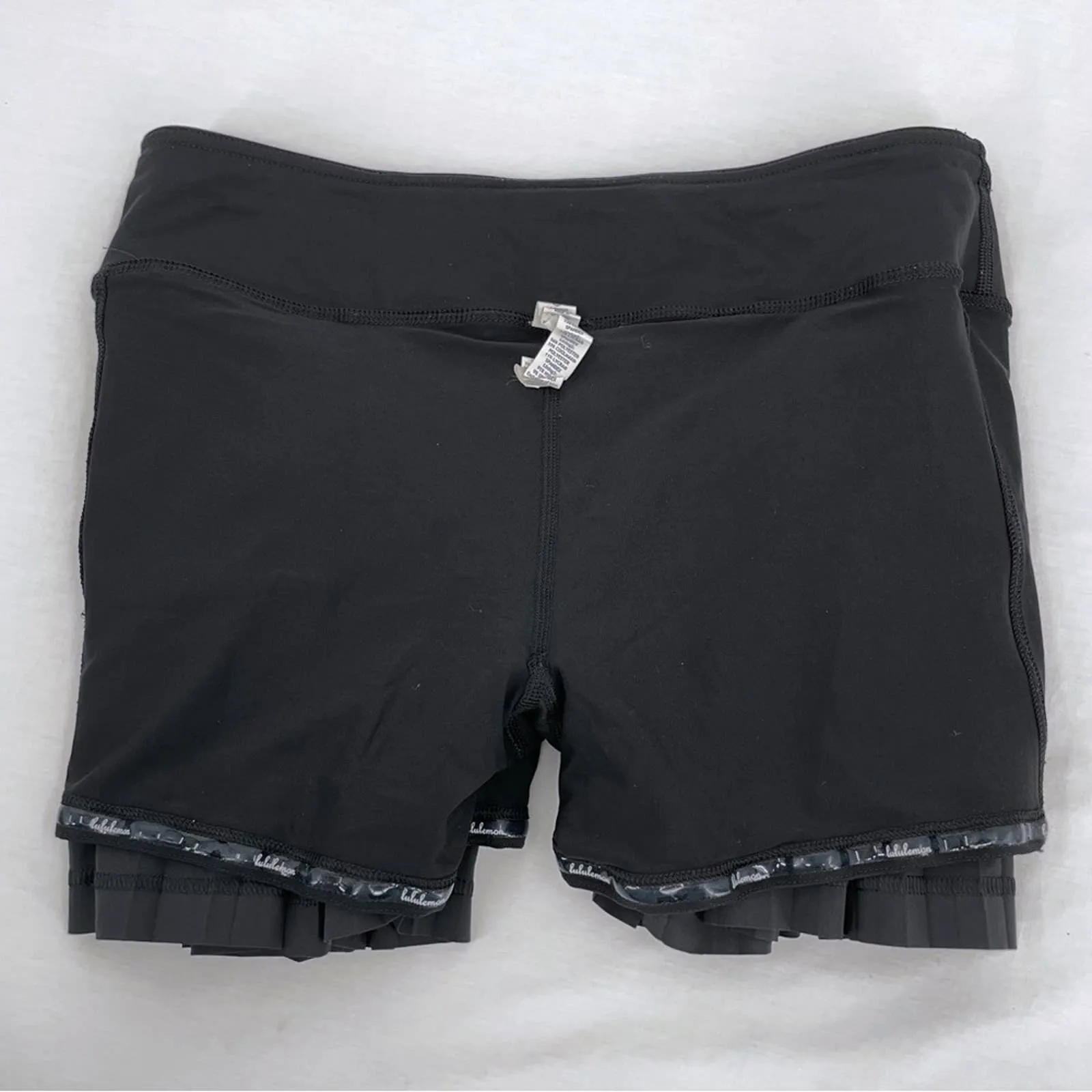 Lululemon Pleat to Street II Black Skirt Skort Golf Tennis Ballerina Twirly Size 6