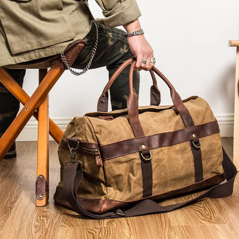 Men's Canvas Duffle Bag: Explore Your World with Style