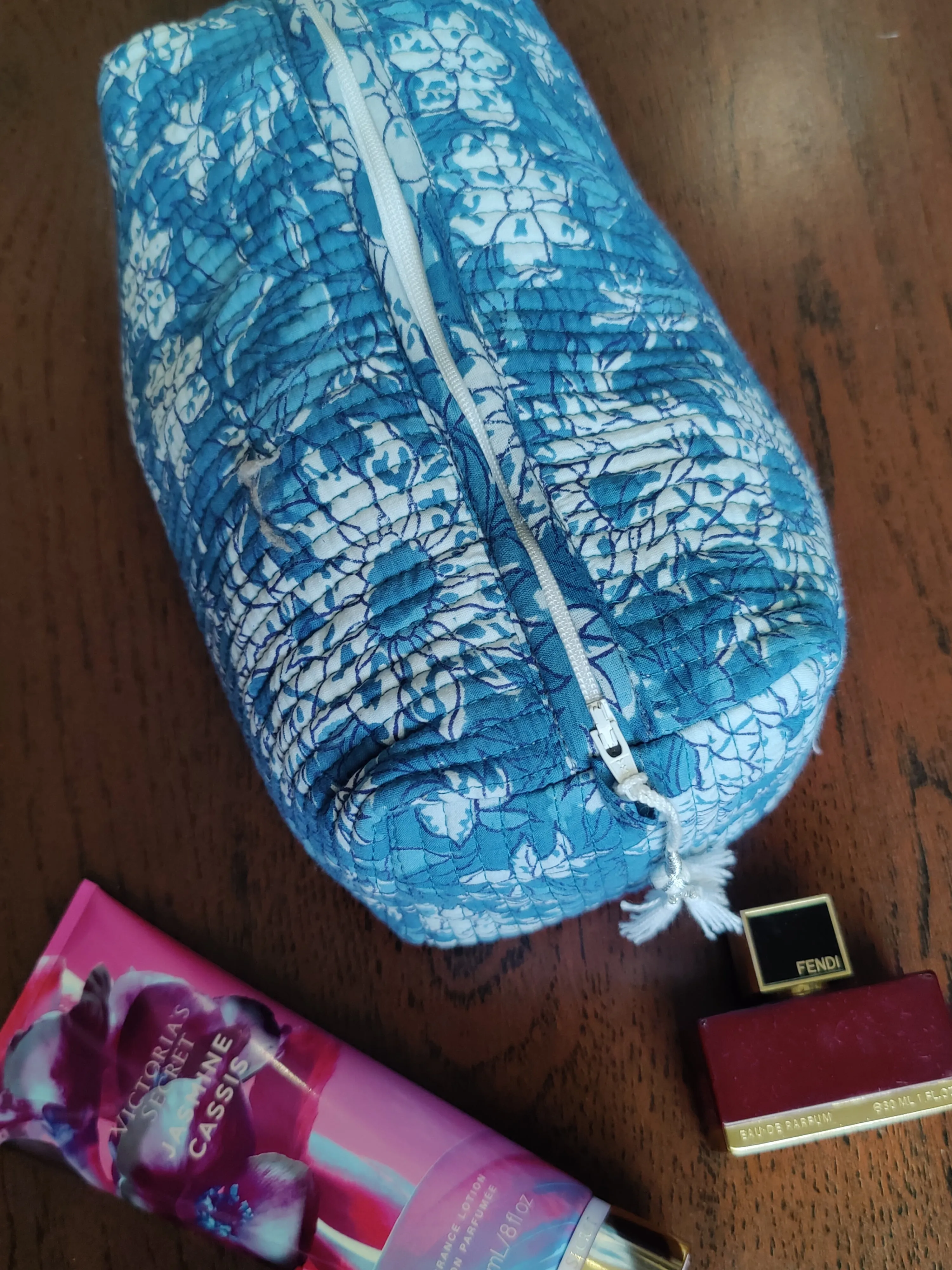 MULTI PURPOSE TOILETRY BAGS