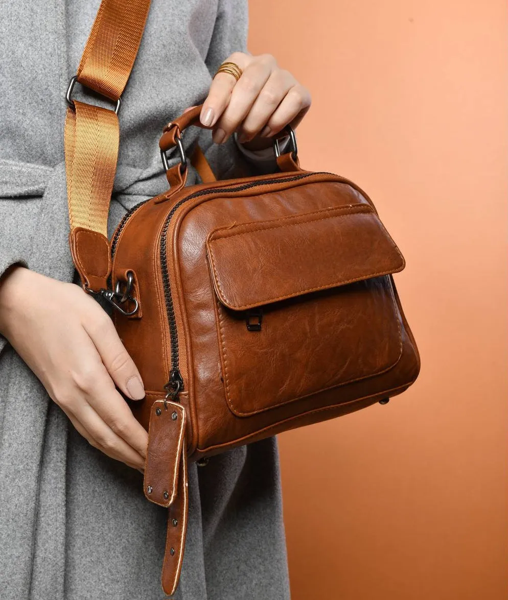 Shoulder bag with front pocket - Havana