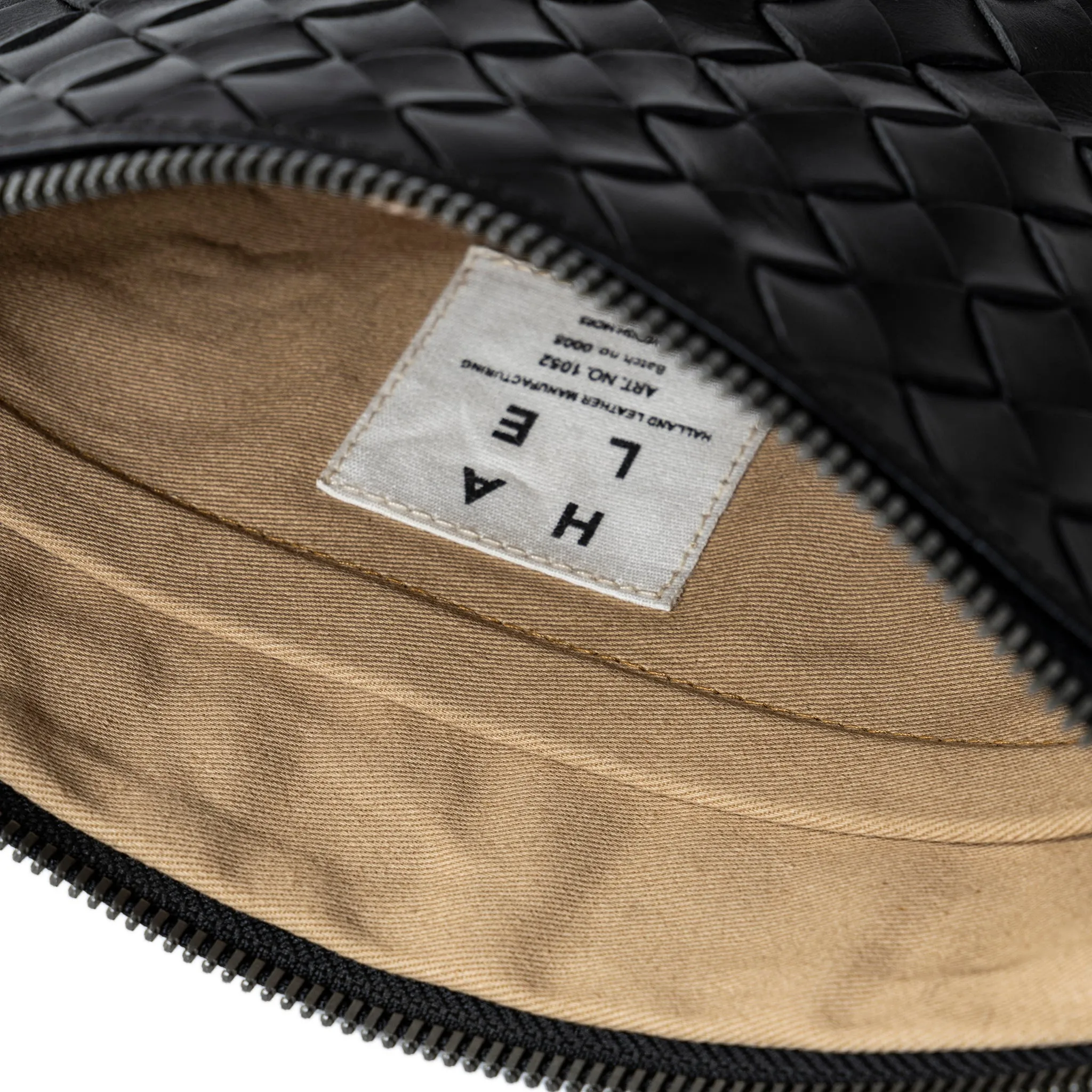 ÄSTAD Braided Pouch Black