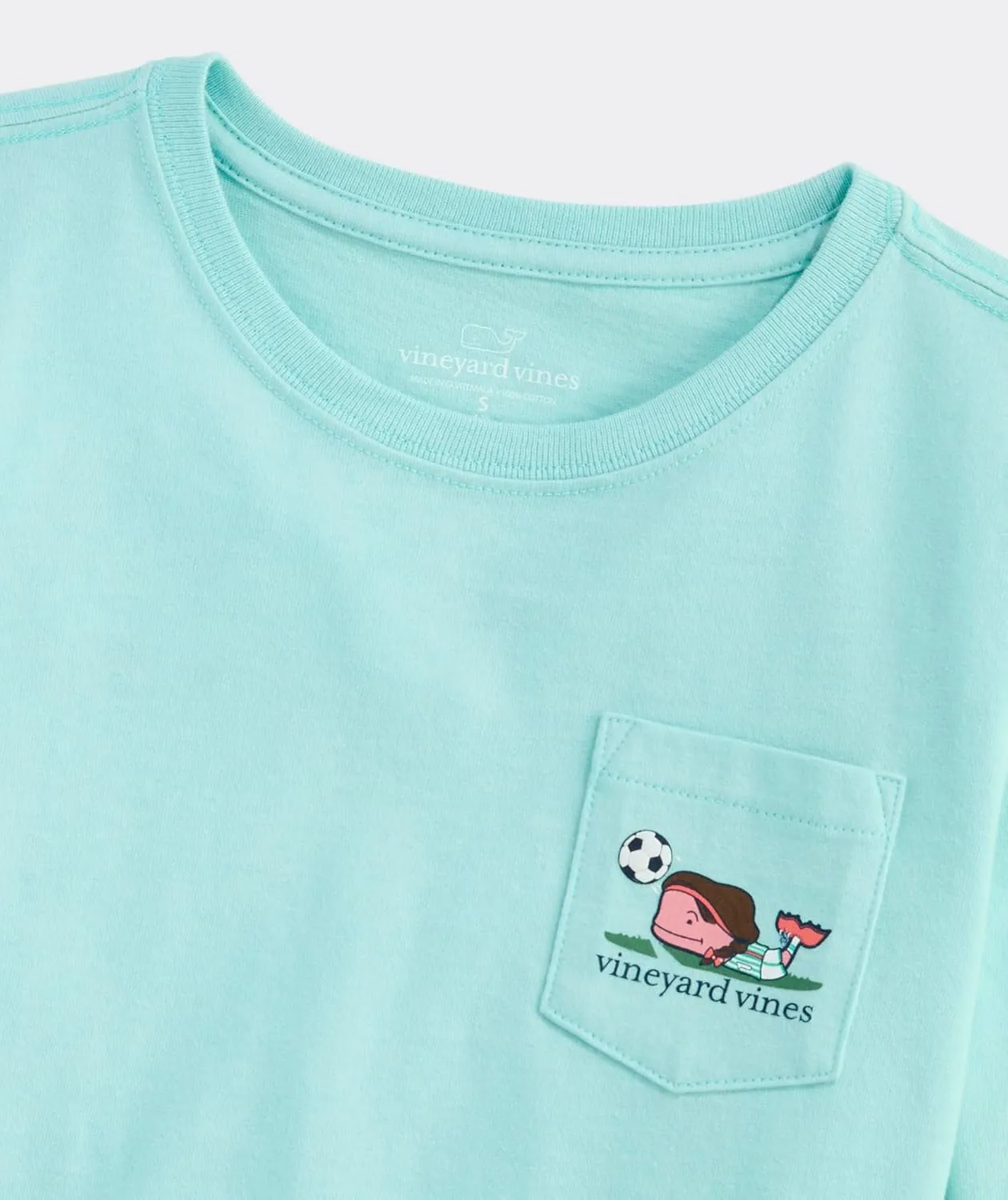 vineyard vines Girls' Soccer Player Whale Long-Sleeve Pocket Tee